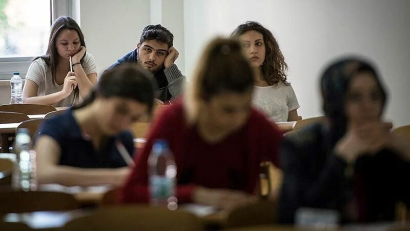 Yükseköğretim Kurumları Sınavı'na (2024-YKS) sayılı günler kaldı. Ölçme, Seçme ve