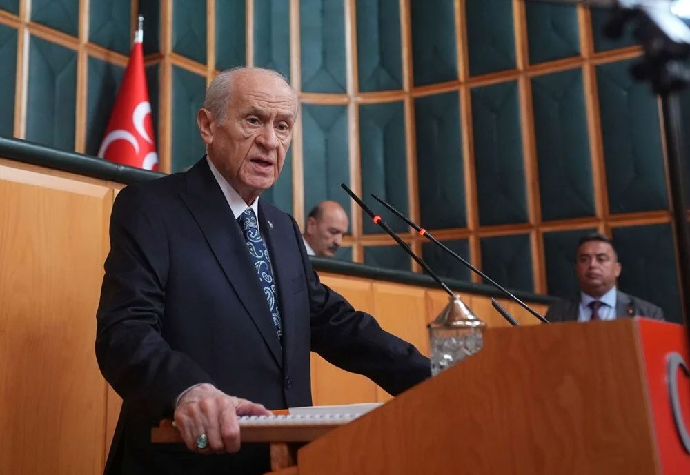 Devlet Bahçeli’den dikkat çekici yüzük paylaşımı Devlet Bahçeli’den dikkat çekici yüzük paylaşımı
