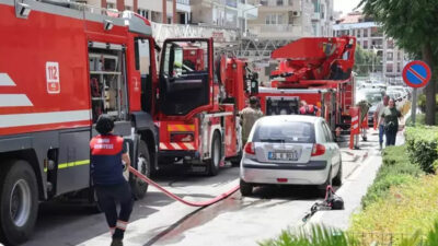 İzmir’de AVM’de korkutan yangın