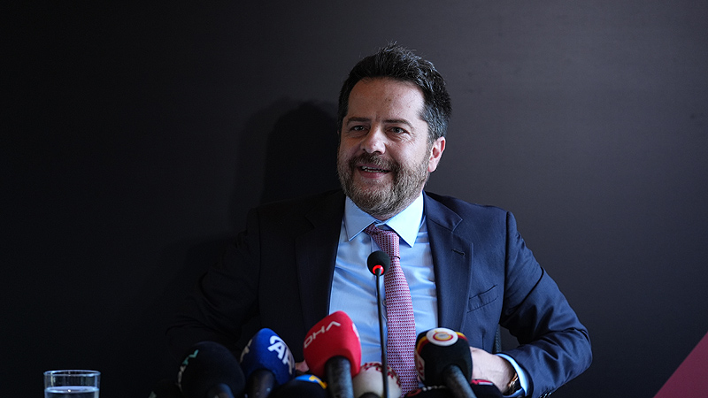 Erden Timur’dan ayrılık kararı