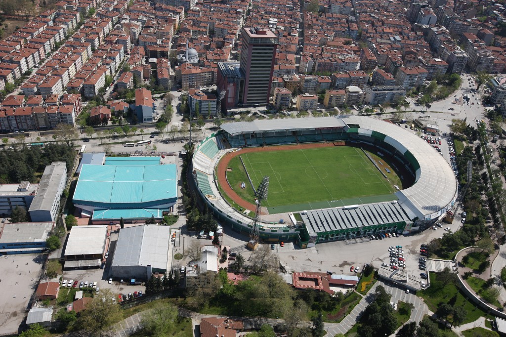 Bursa’da Atatürk Stadı yerinde yeniden yapılır mı? Bursa’da Atatürk Stadı yerinde yeniden yapılır mı?
