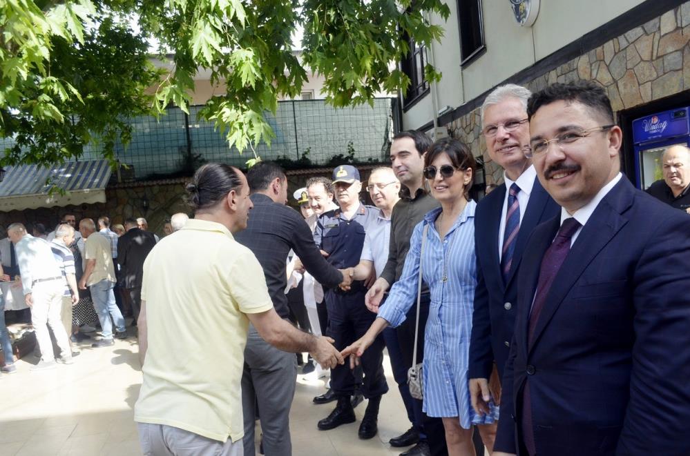 Mudanya protokolü bayramlaştı Mudanya protokolü bayramlaştı