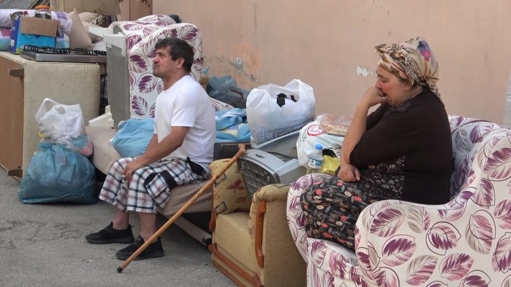 Bursa’da yürek sızlatan olay! Gözyaşlarını tutamadı