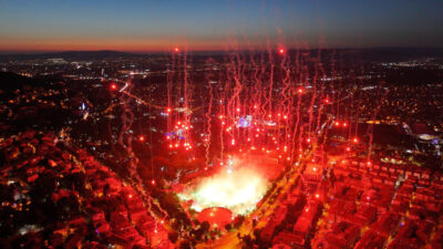 Bursaspor’da binlerce kişiyle coşkulu kutlama! İşte muhteşem kareler