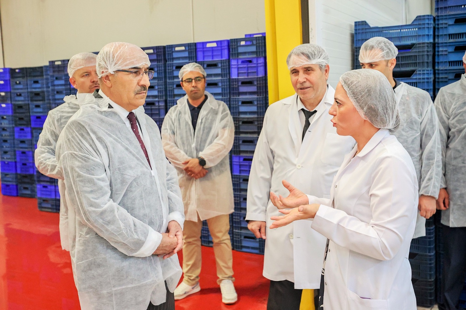 Bursa Valisi Demirtaş, Kardelen’de kestane şekeri üretimini inceledi