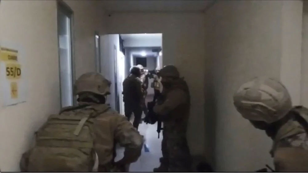 Anucur çetesine Şehit Hakan Telli operasyonu: Cephanelik çıktı Anucur çetesine Şehit Hakan Telli operasyonu: Cephanelik çıktı