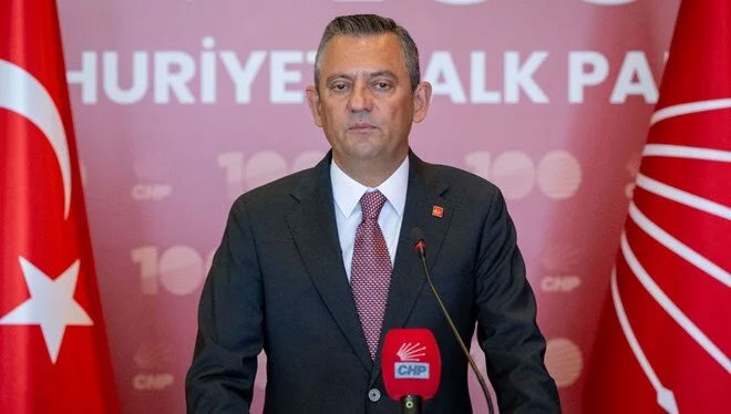 Özgür Özel’den hükümete AB eleştirisi Özgür Özel’den hükümete AB eleştirisi