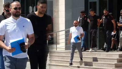 Gittiği evde cinnet getirdi: Ölü ve yaralılar var