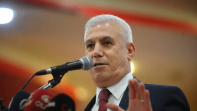 Bozbey’den muhalefete rozetleri çıkaralım teklifi!