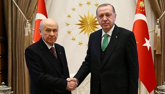 Erdoğan-Bahçeli görüşmesi sona erdi Erdoğan-Bahçeli görüşmesi sona erdi