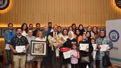 Bursa fotoğrafçılık atölyesi mezunlarını verdi
