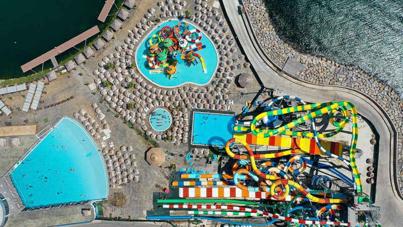 Bursa’nın bu ilçesine dev turizm tesisi projesi! Gemlik Belediye Başkanı Şükrü Deviren, ilçeye modern bir aquapark kazandırmak