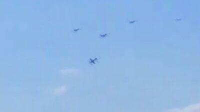 İki uçak havada çarpıştı! O anlar kamerada