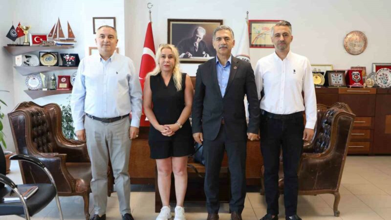 Gemlik Belediye Başkanı Şükrü Deviren, yaklaşan Gemlik Kent Konseyi seçimleri