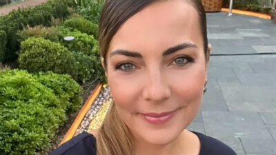 Bursalı ünlü oyuncu ameliyat oldu