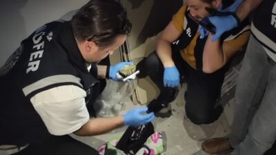 Bursa’da uyuşturucu operasyonu: 3 tutuklama