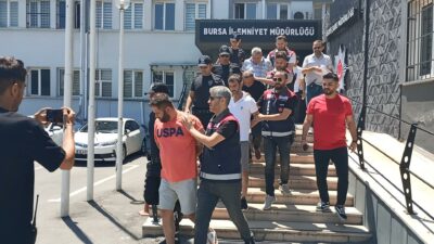 Bursa’da besicileri dolandıran 4 şüpheli yakalandı