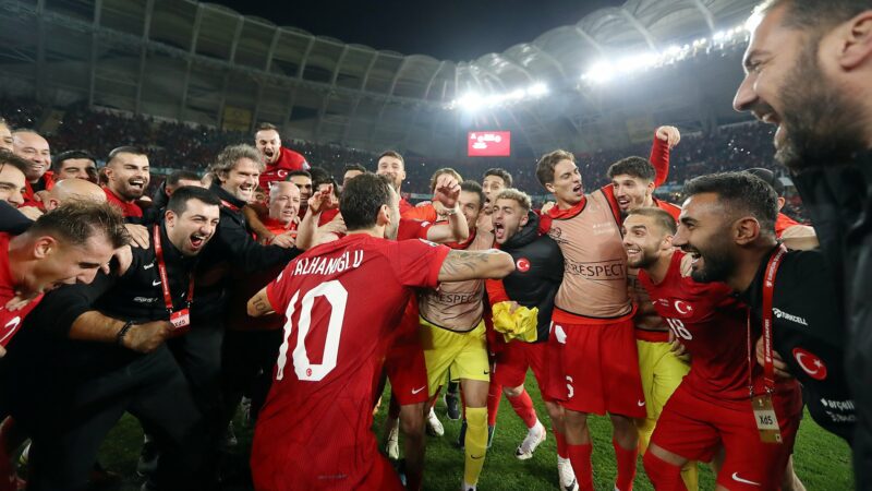 A Milli Takım, EURO 2024 öncesi görücüye çıkıyor! İtalya’daki maç saat kaçta hangi kanalda? Ay yıldızlıların Bologna'da bulunan Renato Dell'Ara Stadyumu'ndaki mücadelesi TSİ 22.00'de