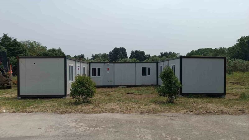Deprem konteynerleri Gemlik’e geri getirildi Gemlik Ticaret ve Sanayi Odası öncülüğünde 6 Şubat depremleri sonrası