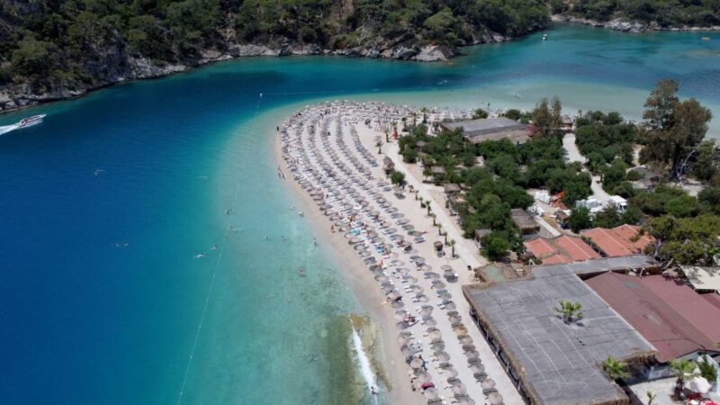 Turizmde yerli ve yabancıların ilgisini çeken Ege Bölgesi'ndeki oteller, Kurban