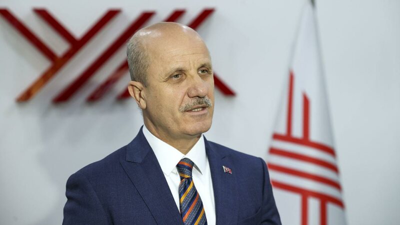 YÖK Başkanı Özvar, Bursa’ya geliyor Türkiye'de yükseköğretime kayıtlı tüm uluslararası öğrencilerin akademik araştırmalarını ve projelerini