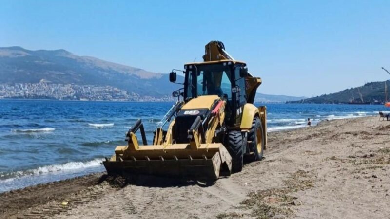 Gemlik Belediyesi Temizlik İşleri Müdürlüğü, Gemlik’te bulunan sahillerde geniş bir