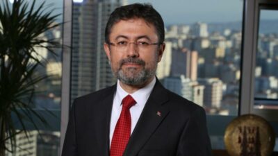 Bakan Yumaklı: Tahminen 300 hektarlık bir alan etkilendi