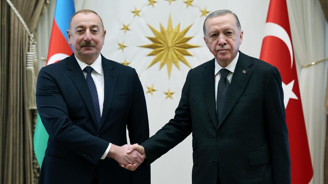 Aliyev Türkiye’ye geliyor Aliyev Türkiye’ye geliyor
