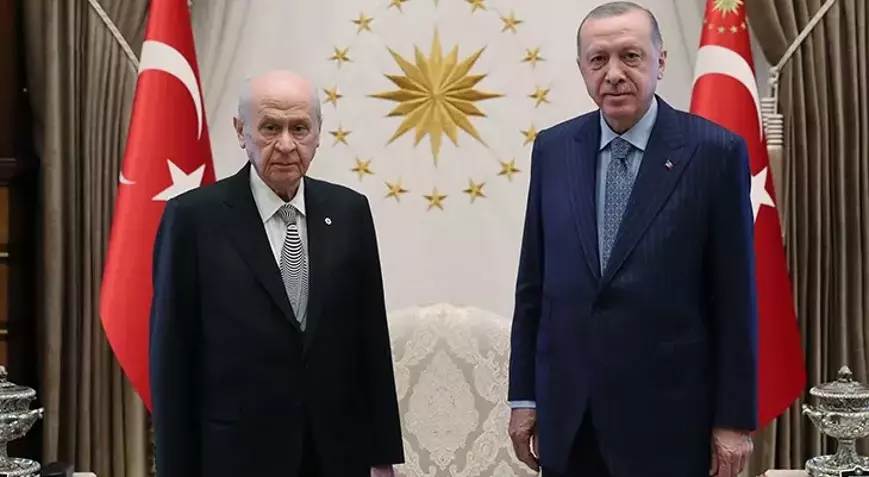 Cumhurbaşkanı Erdoğan ve MHP lideri Bahçeli yarın görüşecek Cumhurbaşkanı Erdoğan ve MHP lideri Bahçeli yarın görüşecek