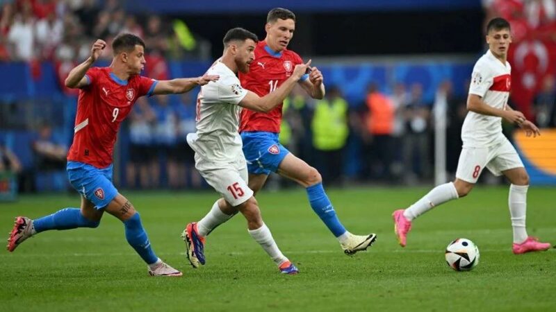Almanya'da düzenlenen EURO 2024'te son 16 eşleşmeleri belli oldu.