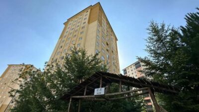 Baba, eşini ve 5 yaşındaki kızını öldürdü: “Dur baba yapma”