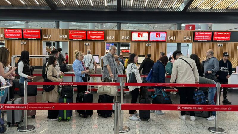 Turizmde yeni rekor: 5 ayda 18 milyon ziyaretçi Türkiye 2024 yılı Ocak-Mayıs döneminde 17 milyon 809 bin 78