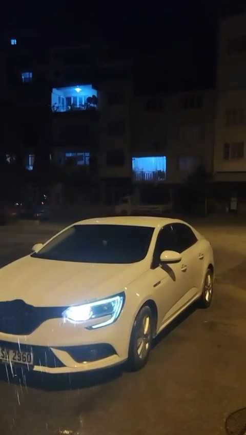 Bursa’da şaşırtan yağmur!