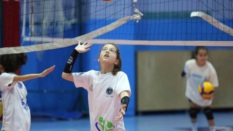 Bursa Büyükşehir Belediyesi tarafından geleceğimizin teminatı olan çocuklarda spor bilincinin