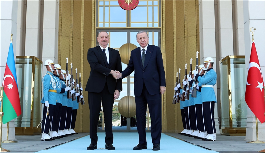 Cumhurbaşkanı Erdoğan, Aliyev ile görüştü