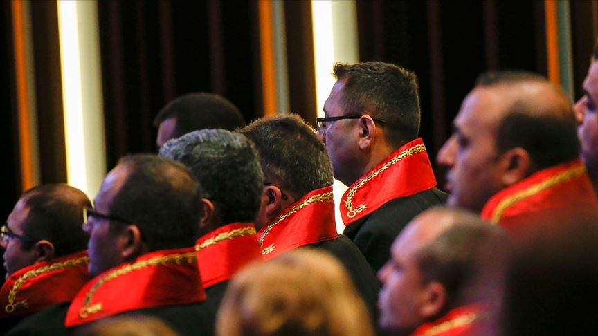 4 bin 298 hakim ve savcının görev yeri değişti