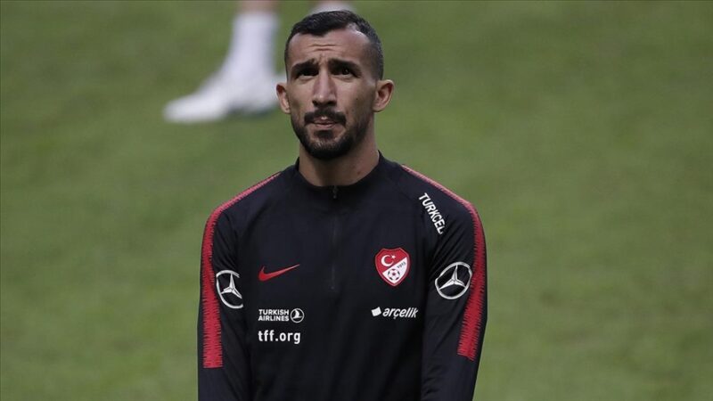 Eski milli futbolcu Mehmet Topal, Romanya 1. Ligi ekiplerinden