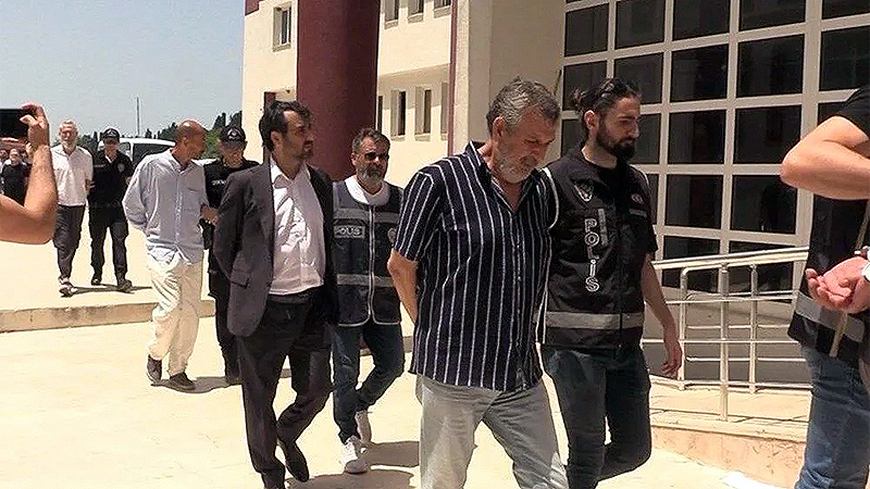 ‘Ucuz tatil’ vurgunu! 36 bin kişiyi iki kez dolandırmışlar ‘Ucuz tatil’ vurgunu! 36 bin kişiyi iki kez dolandırmışlar