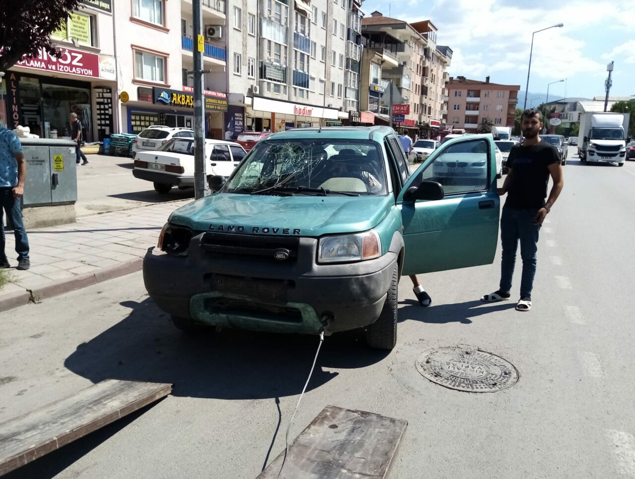 Bursa’da kaza: Yayaya çarpmamak için… Bursa’da kaza: Yayaya çarpmamak için…