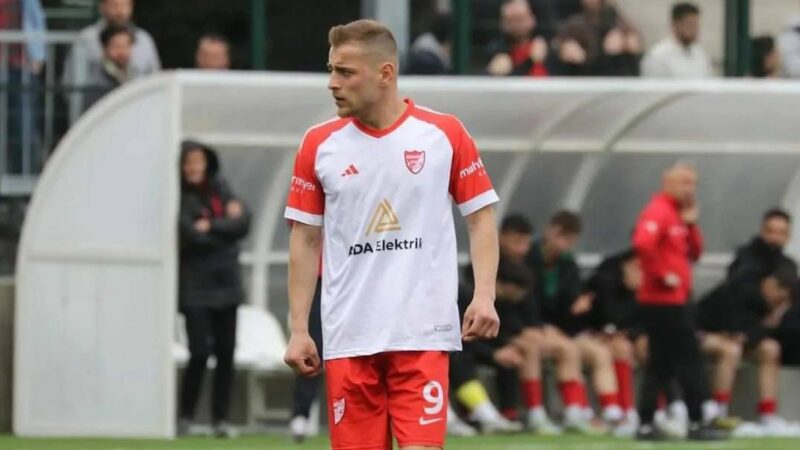 Bursa’da amatör kümeden TFF 2.Lig’e transfer Geçtiğimiz sezon Süper Amatör lig ekiplerimizden Orhaniyespor’da forma giyen ve