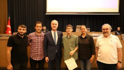 İnegöl’ün gururları mecliste ağırlandı