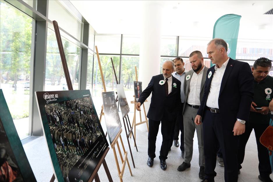 İnegöl’de ‘Dinmeyen Acı: Srebrenitsa’ fotoğraf sergisi