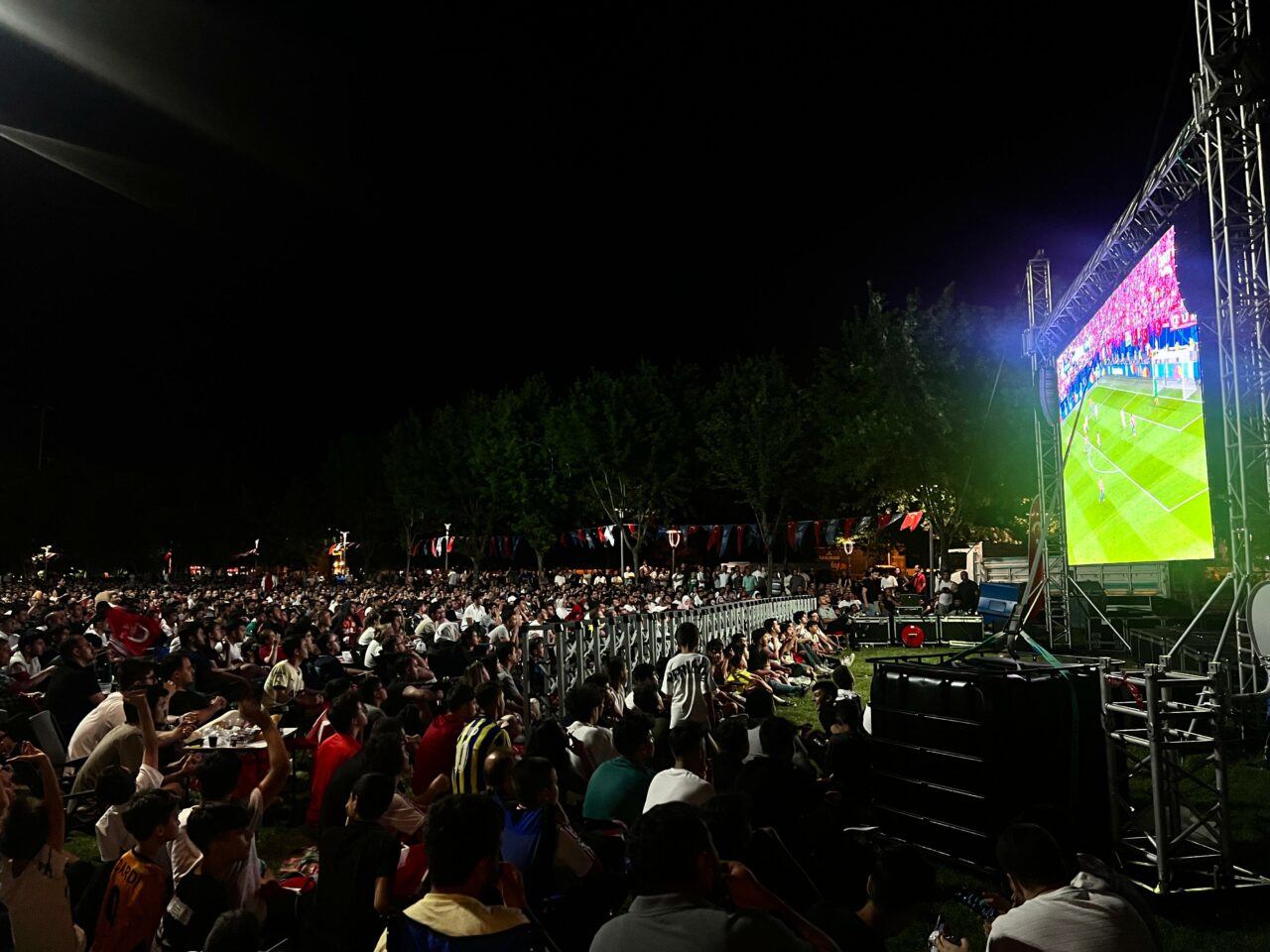 Bursa Büyükşehir’den milli maç öncesi iptal haberi! Bursa Büyükşehir’den milli maç öncesi iptal haberi!