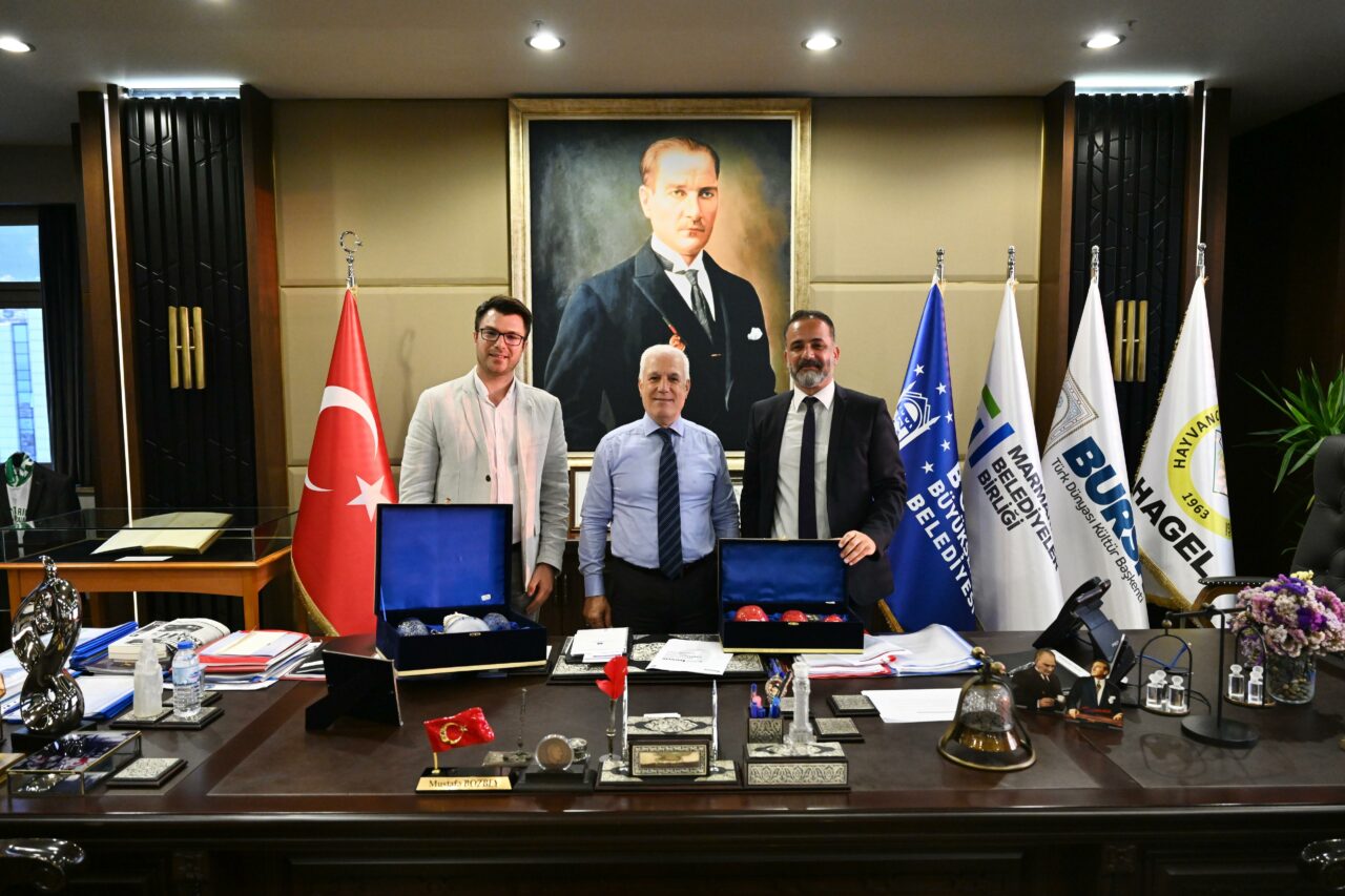 Bozbey: Hep birlikte şehrimizi daha da güzelleştireceğiz