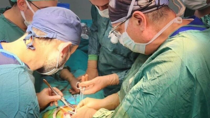 Bursa’da beyin ölümü gerçekleşti, organları 5 hastaya umut oldu Bursa’da beyin ölümü gerçekleşen 57 yaşındaki kadın, organları ile 3