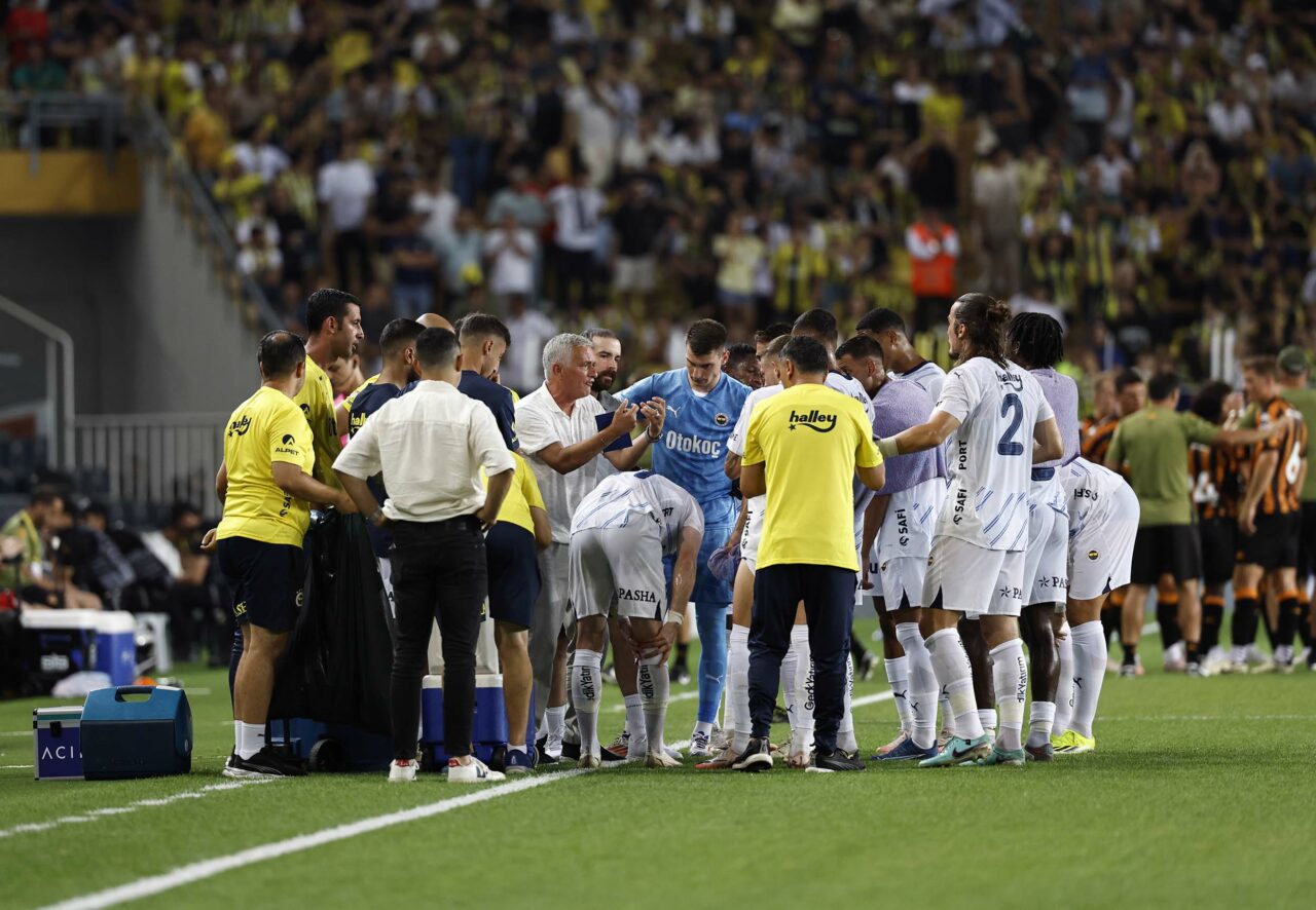 Fenerbahçe Devler Ligi’nde sahne alıyor! İsviçre’deki maç saat kaçta hangi kanalda?