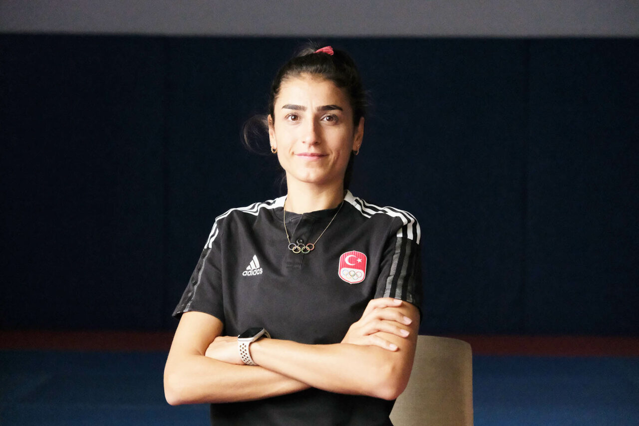 Bursa’nın tek Olimpiyat madalyalı ismi Hatice Kübra Paris 2024’teki hedefini belirledi Bursa’nın tek Olimpiyat madalyalı ismi Hatice Kübra Paris 2024’teki hedefini belirledi