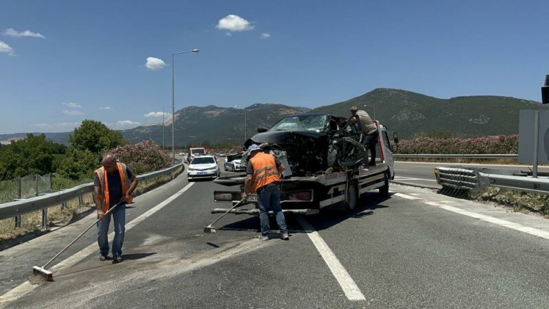 Bursa’daki kazada kahreden detay Bursa’da çevre yolunda kontrolden çıkan otomobil bariyerlere çarptı. Çarpmanın şiddetiyle
