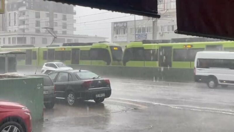 Meteoroloji, Bursa'nın 7 ilçesine yarın için sarı kodlu uyarıda bulunarak