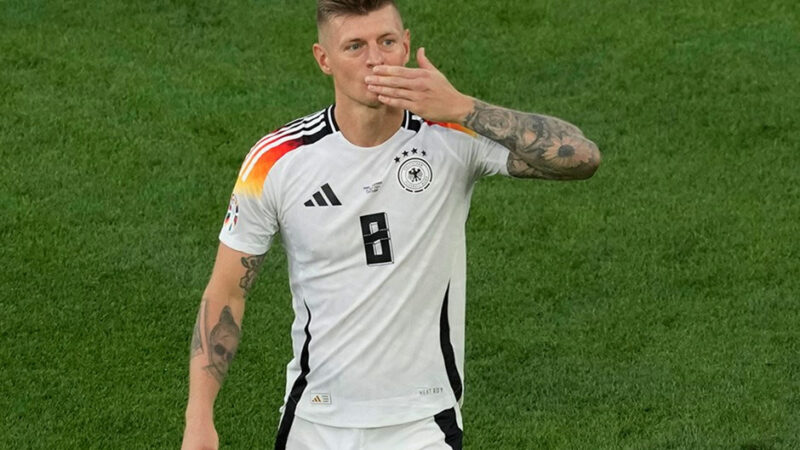 Almanya elendi, Kroos veda etti Dünya futbolunun efsane isimlerinden Toni Kroos, EURO 2024'te Almanya'nın çeyrek